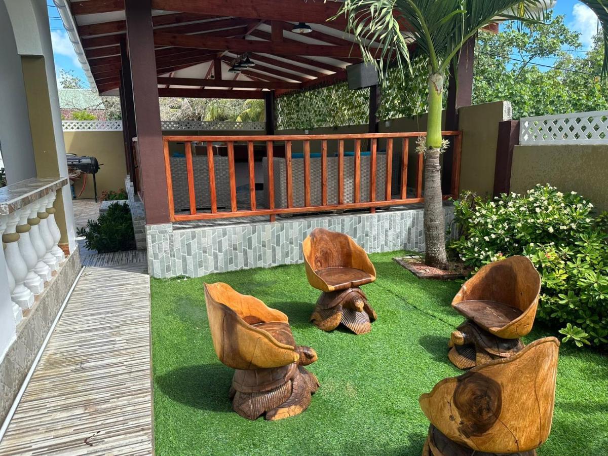 Happy Stay Villa Grand Anse  Dış mekan fotoğraf