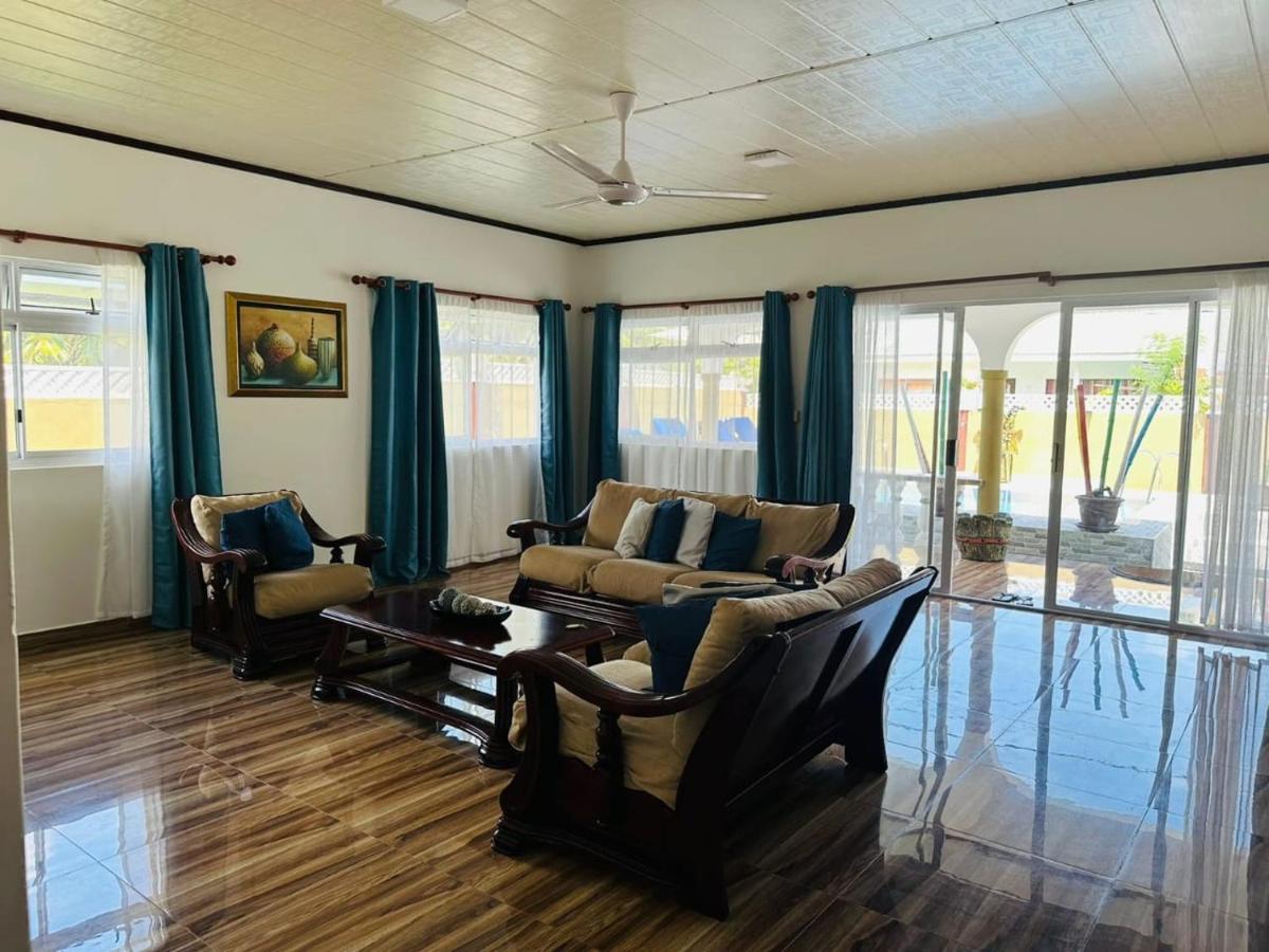 Happy Stay Villa Grand Anse  Dış mekan fotoğraf